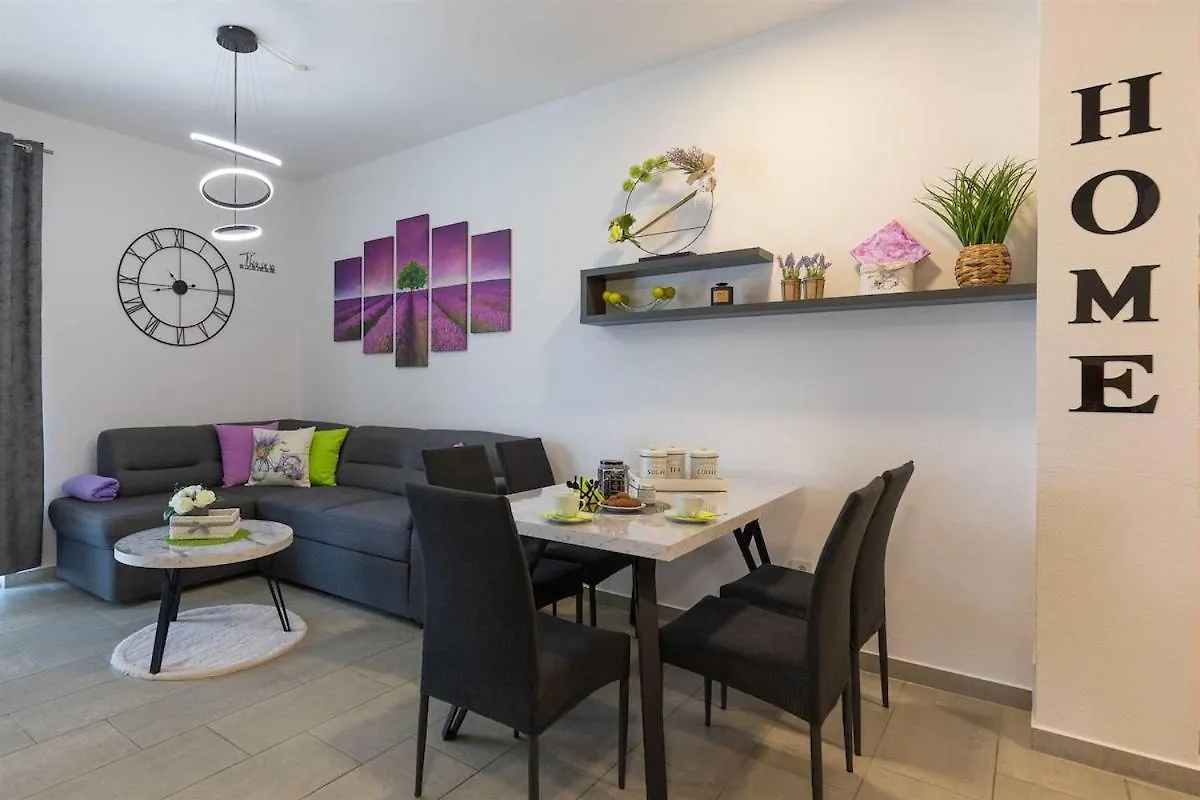Sea & Stone Apartment No 2 In Starigrad Chorvatsko